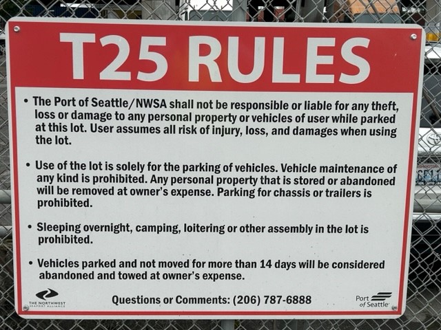 Sign at Terminal 25 with parking rules